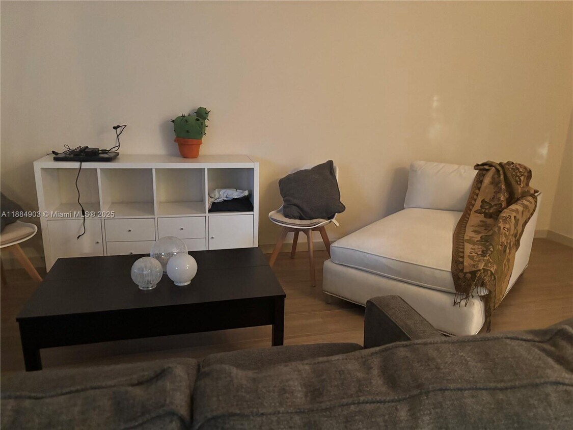 Foto del edificio - 10171 SW 154th Cir Ct
