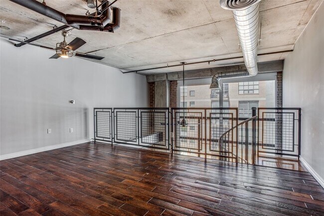 Foto del edificio - 3110 Thomas Ave