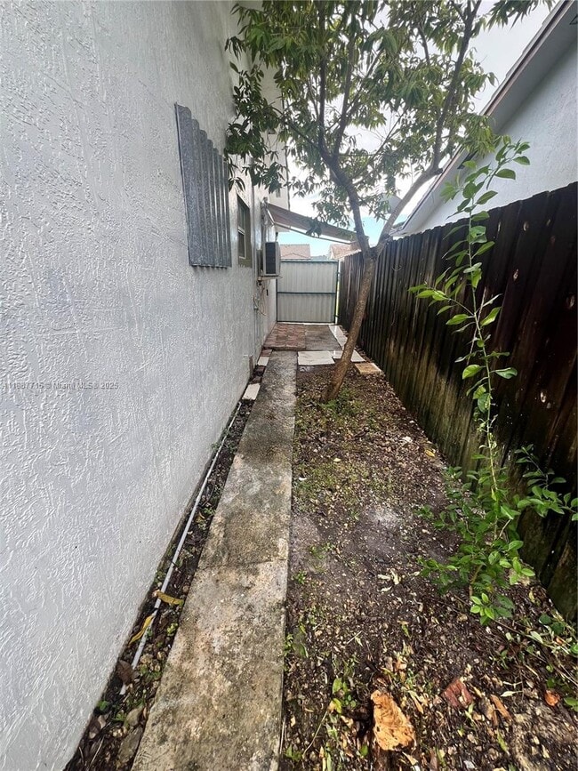 Building Photo - 14763 SW 173rd Terrace