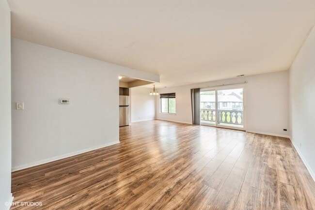 Foto del edificio - 1736 N Emerald Bay