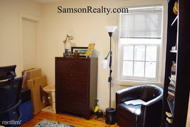 Building Photo - 2 br, 1 bath Condo - 373 Thayer St