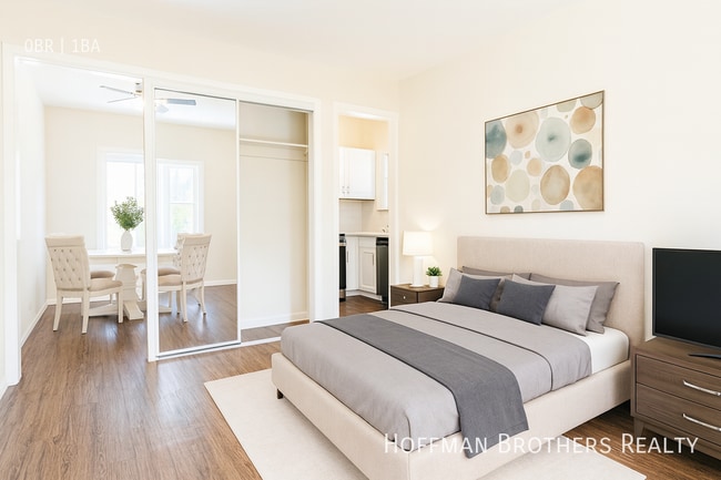 Building Photo - 1525 Cassil Pl