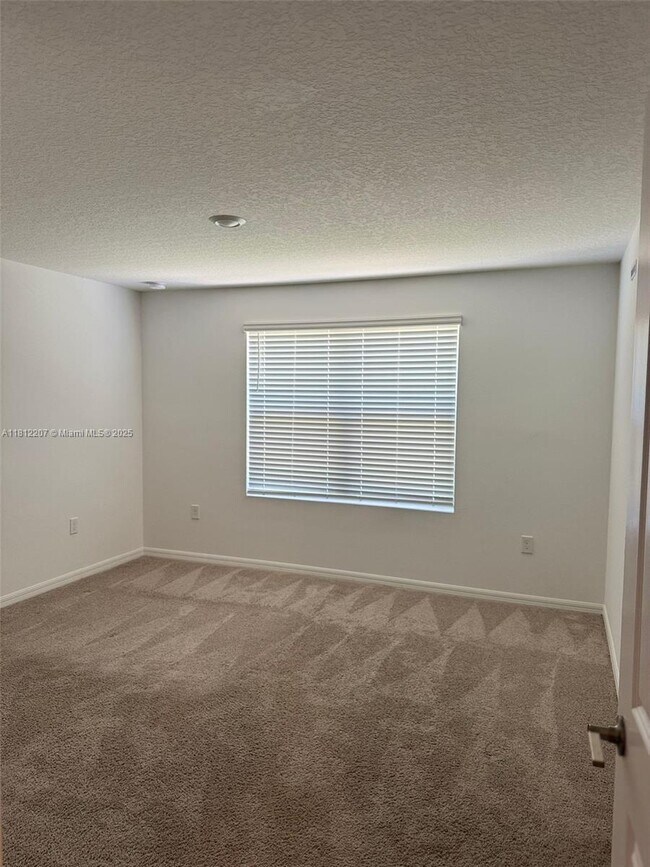 Building Photo - 3563 Davenport Creek Ct