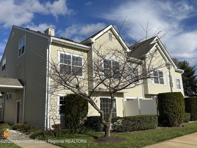Building Photo - 122 Mid Ocean Ct