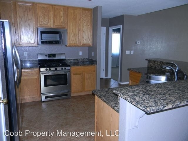 Building Photo - 10671 E Mackenzie Willow Pl