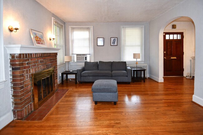 Photo - 4210 10th St NE (Washington, DC) Townhome
