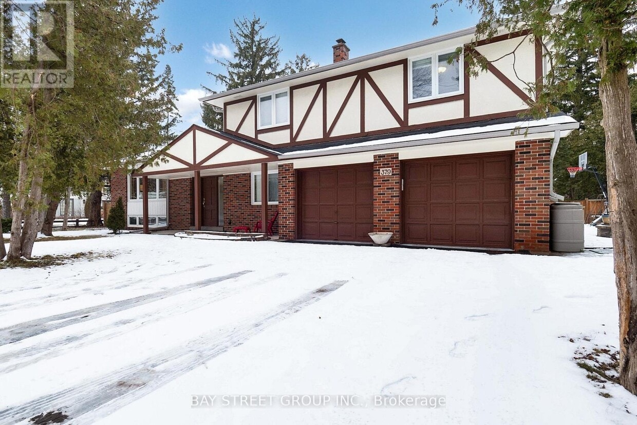 Primary Photo - 379 Maple Grove Dr