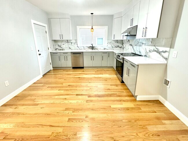 Foto del edificio - 190 Hillside St