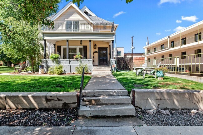 Foto del edificio - 1151 Monroe St