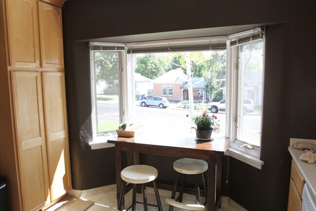 Foto del edificio - Beautiful Large Home in the Avenues