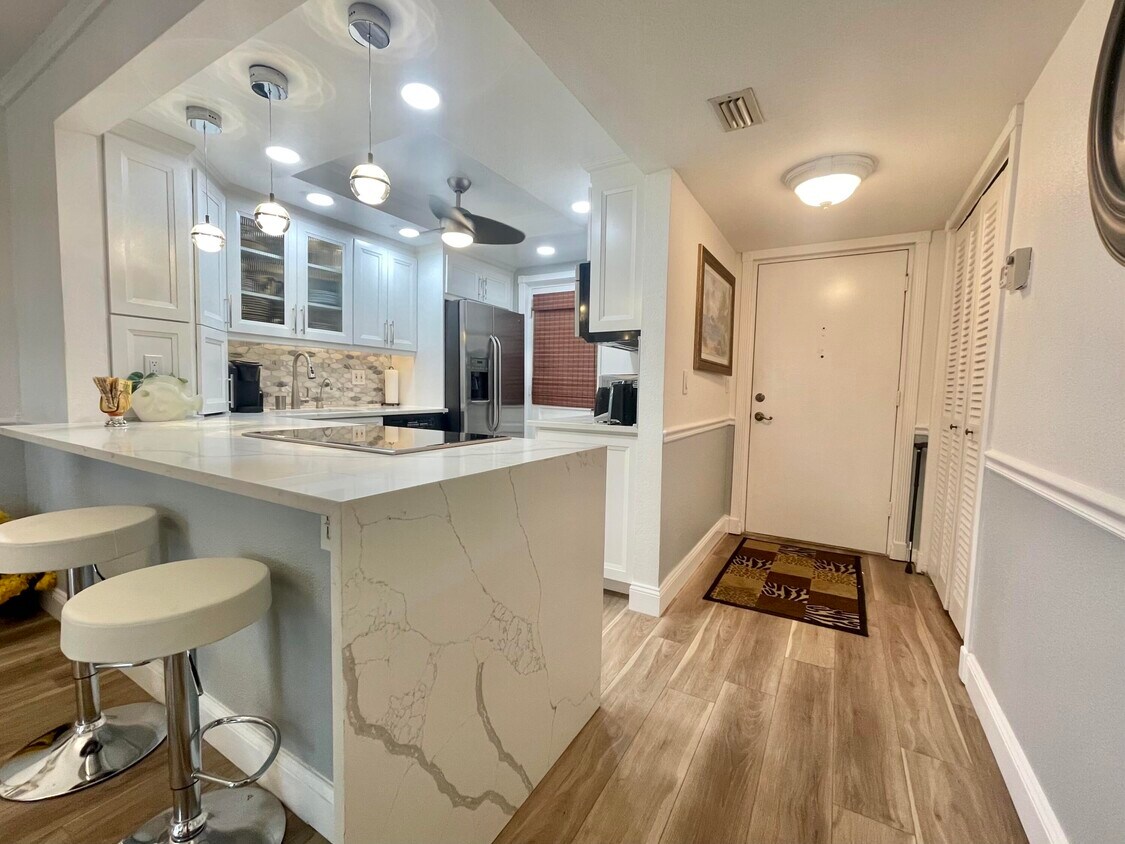 Foto principal - 5700 NW 2nd Ave