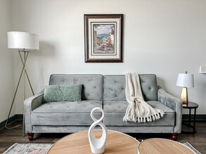 Building Photo - 1261 8th St