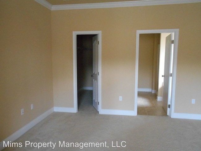 Building Photo - 3 br, 2.5 bath House - 163 Camellia Ct.