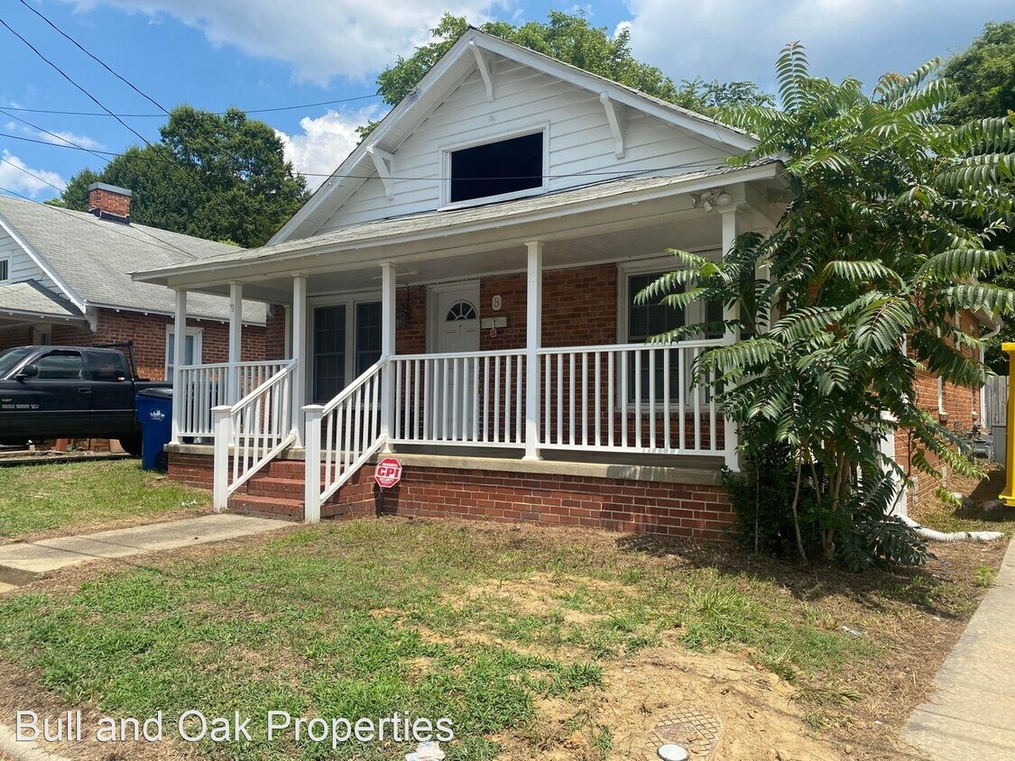 Primary Photo - 3 br, 2 bath House - 8 Bagwell Ave.