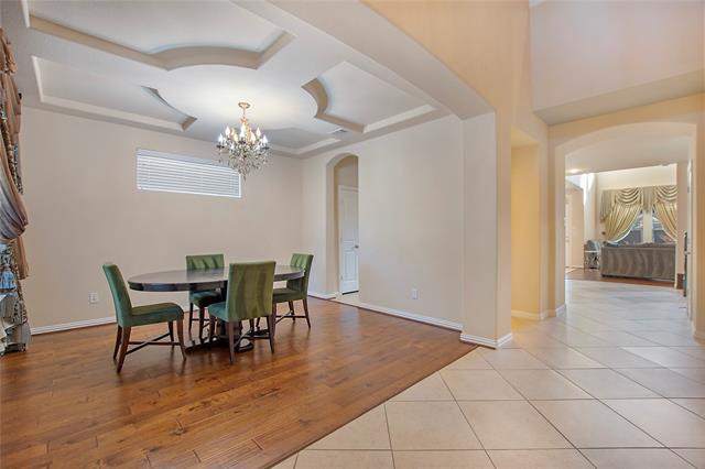 Foto del edificio - 3909 Deer Lake Dr