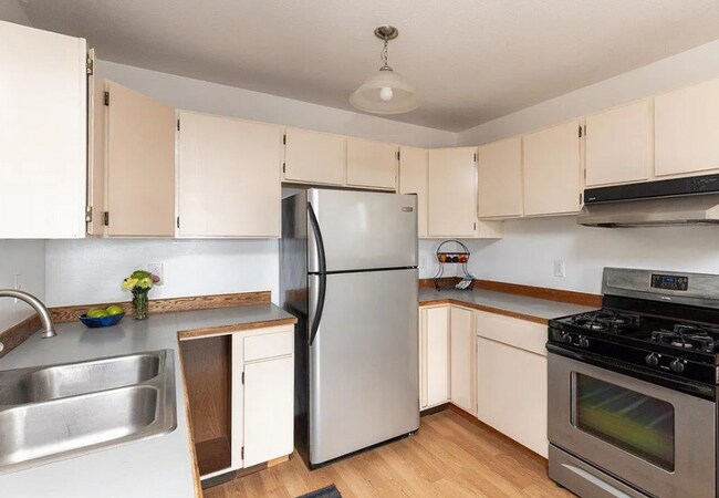 Foto del edificio - 2 br, 1 bath House - 3752 Mariposa Lane