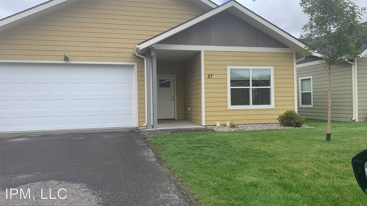Primary Photo - 3 br, 2 bath House - 27 Voyager Ln Unit 2