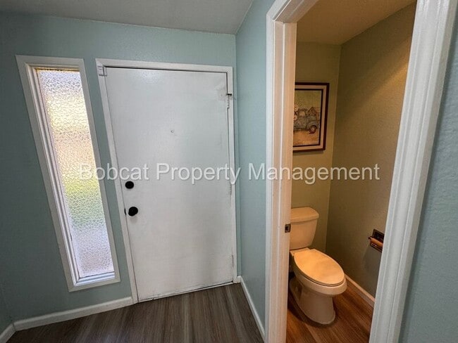 Building Photo - 1330 Ashby Ct