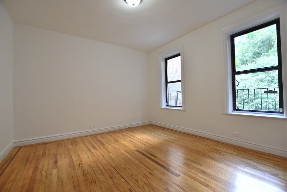 Building Photo - 139 Payson Ave
