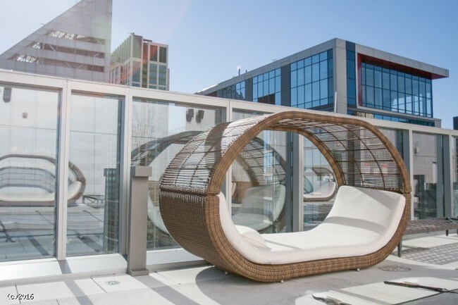 Foto del edificio - 203 N Garland Ct