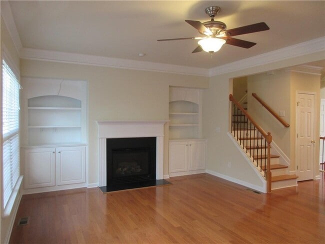 Building Photo - 6074 Kentons Ln