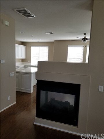 Building Photo - 2147 Cittadin Dr