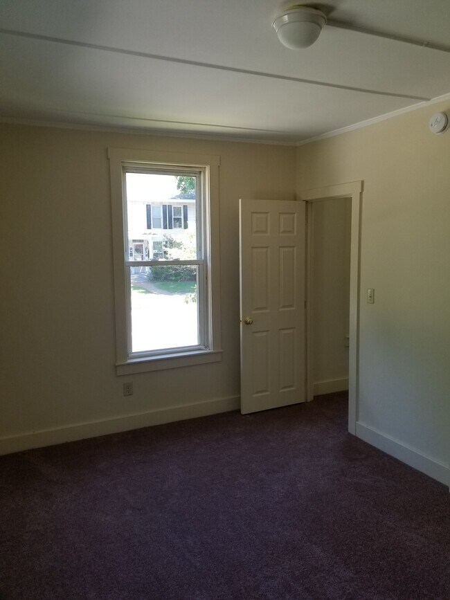 Sala de estar - 353 N State St