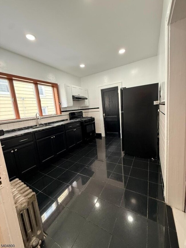 Building Photo - 200 N 15th St