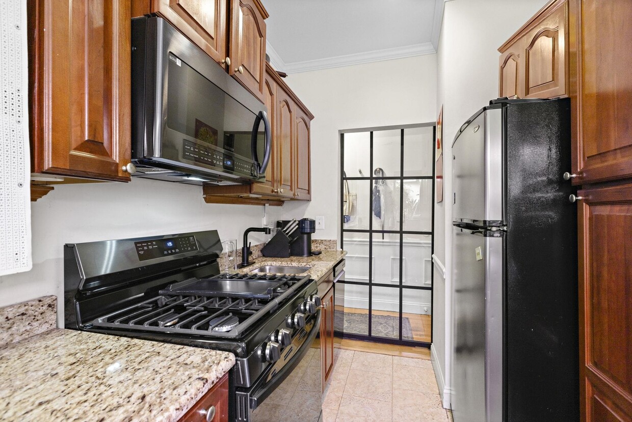 Foto principal - 2700 John F. Kennedy Blvd