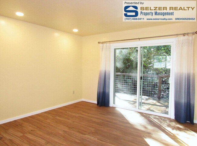 Foto del edificio - Lovely recently constructed 1 bd. westside cottage; UTILITIES INCLUDED!