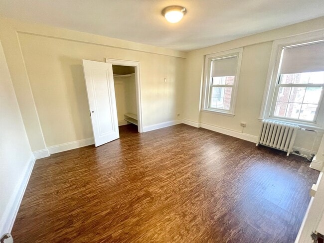 Building Photo - 1401 Beacon St