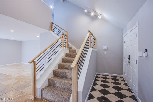 Building Photo - 3771 Lyle Ln