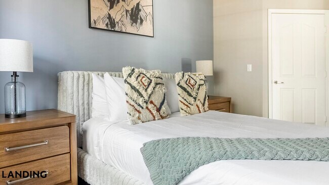 Foto del edificio - 100 Peyton Pl SW