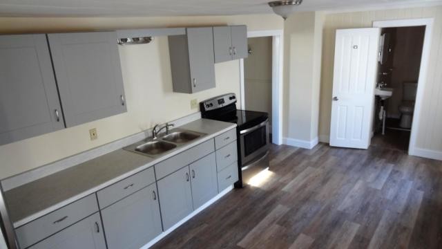 Primary Photo - 41 Cushing St