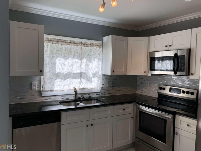 Building Photo - 709 Twin Brooks Ct