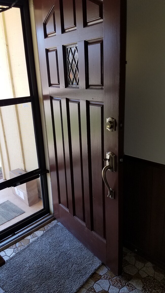 Front door with covered porch - 205 N Dewey