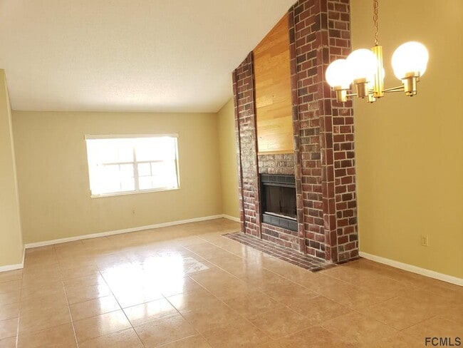 Building Photo - 42 Weyanoke Ln