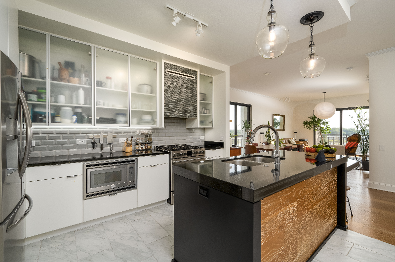 Foto principal - 717 Riverside Dr