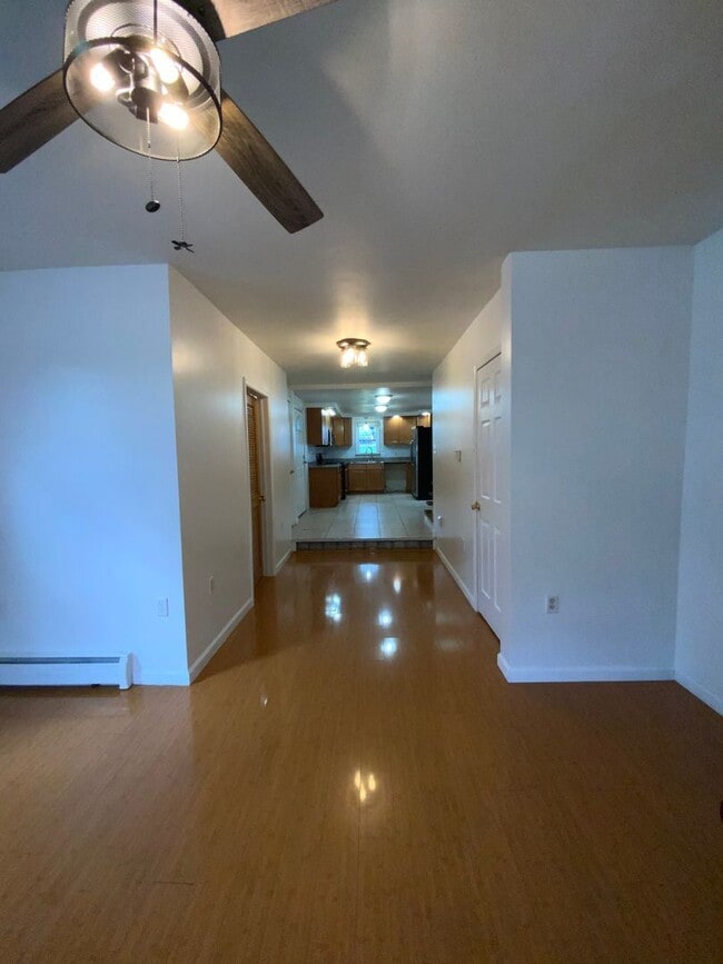 Building Photo - 3 br, 2 bath House - 505 W. MARKET STREET