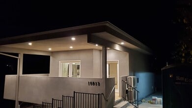 Building Photo - 10913 Sunray Pl