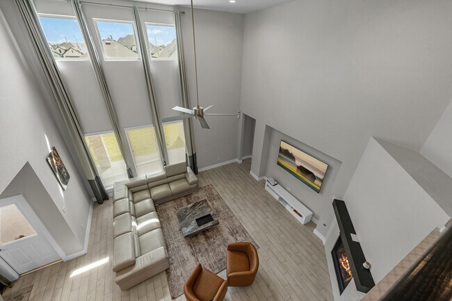 Foto del edificio - 1569 Sunrise Gables Dr