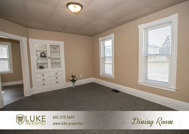 Foto del edificio - 203 S Summit Ave