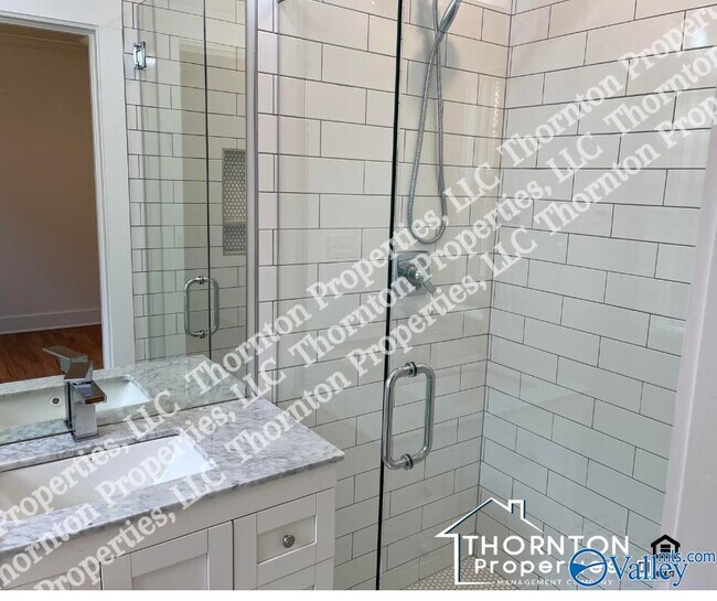 Foto del edificio - 2217 Scott St