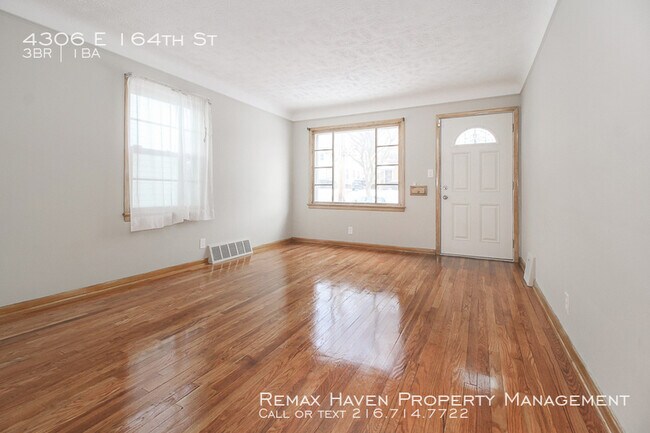 Building Photo - 4306 E 164th St