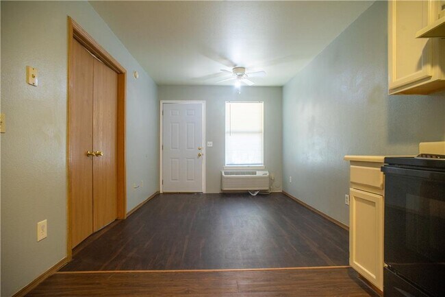 Foto del edificio - 420 Park St