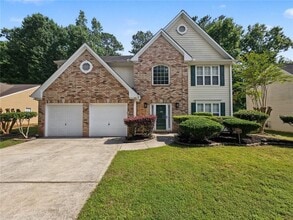 Building Photo - 1809 Wellborn Way SW