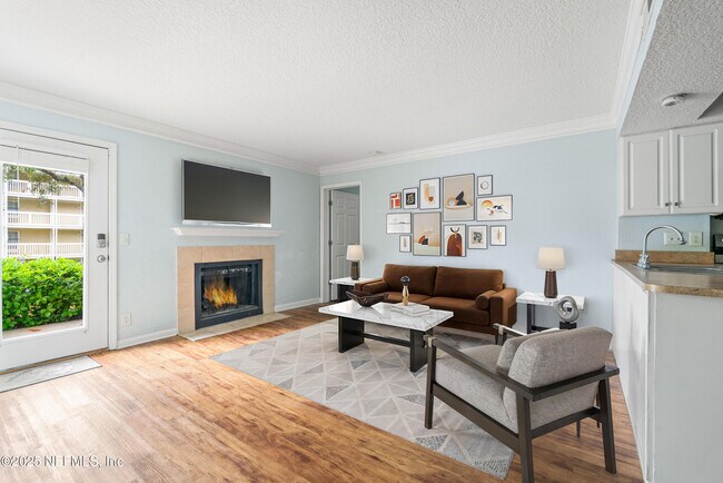 Foto del edificio - 100 Fairway Park Blvd