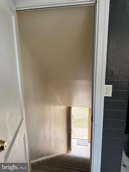 Foto del edificio - 606 Stuart St