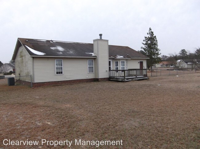 Building Photo - 4400 Ellenbrook Dr