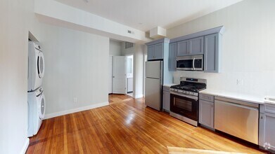 Building Photo - 544 Whitney Ave